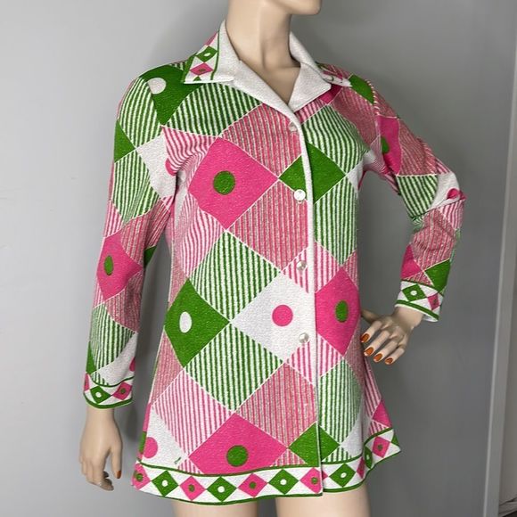 Vintage 1970s Abstract Polyester Button Front Top - Picture 16 of 16